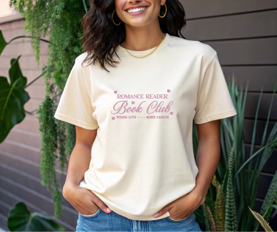 T-shirt Off White Romance Book Club